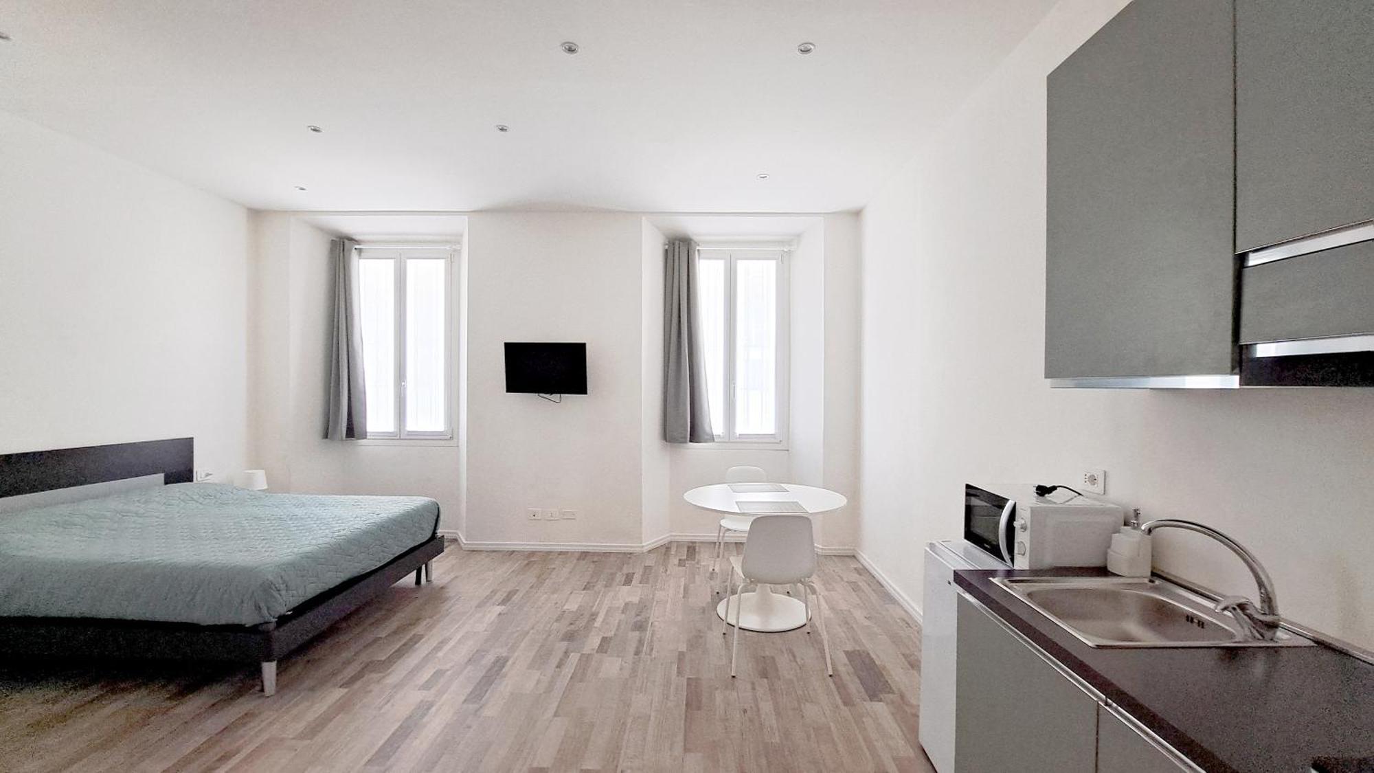 Apartamento Giorgy 02 Como Exterior foto